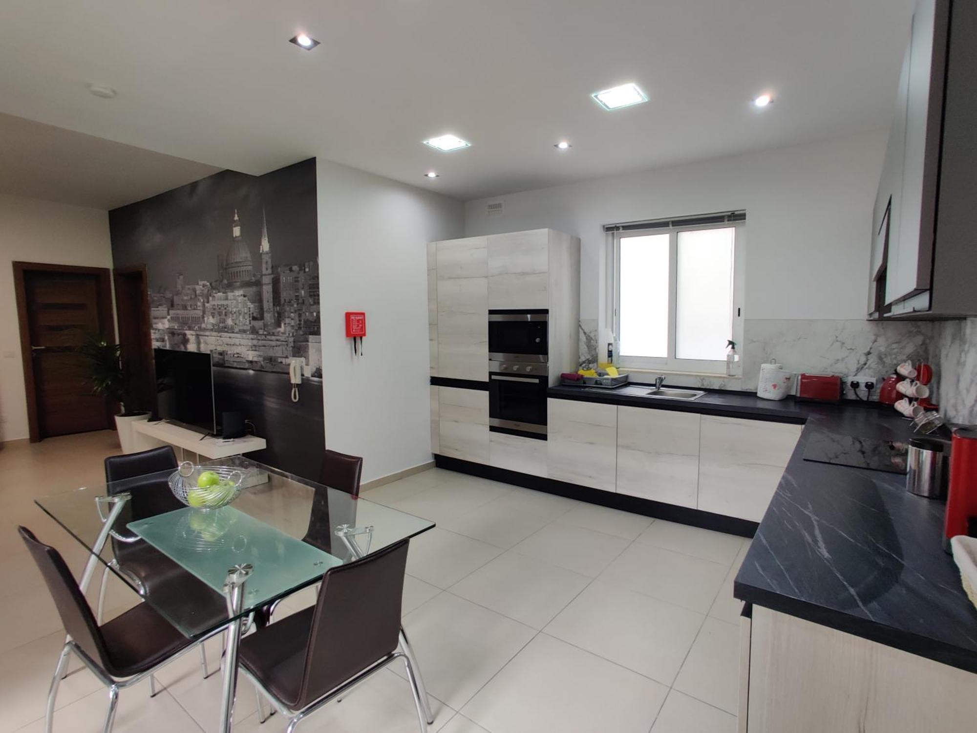 Depiro Point Deluxe - Modern, Designer Apartment 2 Minutes Away From Popular Sliema Seafront 외부 사진