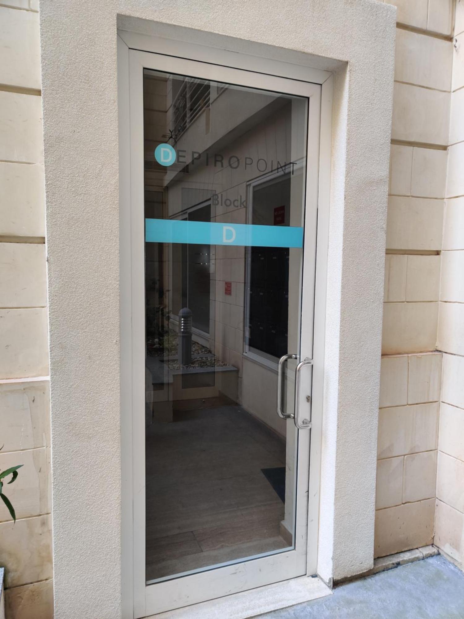 Depiro Point Deluxe - Modern, Designer Apartment 2 Minutes Away From Popular Sliema Seafront 외부 사진