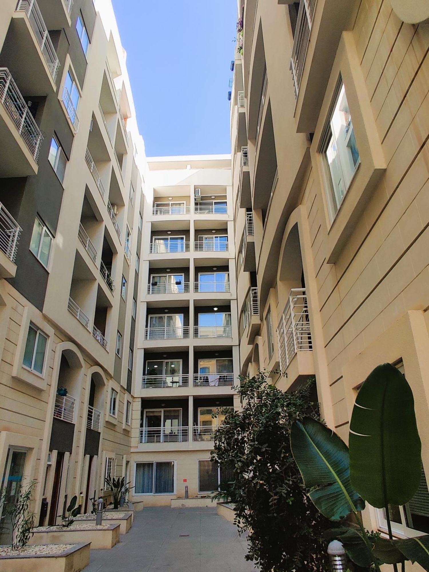 Depiro Point Deluxe - Modern, Designer Apartment 2 Minutes Away From Popular Sliema Seafront 외부 사진