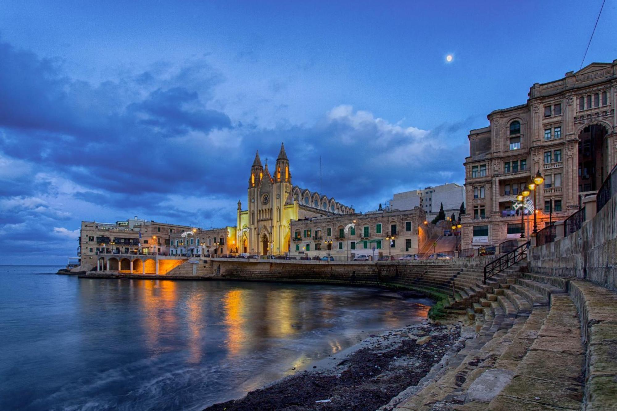 Depiro Point Deluxe - Modern, Designer Apartment 2 Minutes Away From Popular Sliema Seafront 외부 사진